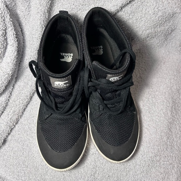 Sorel Out and About Mid Sneaker - Picture 5 of 9